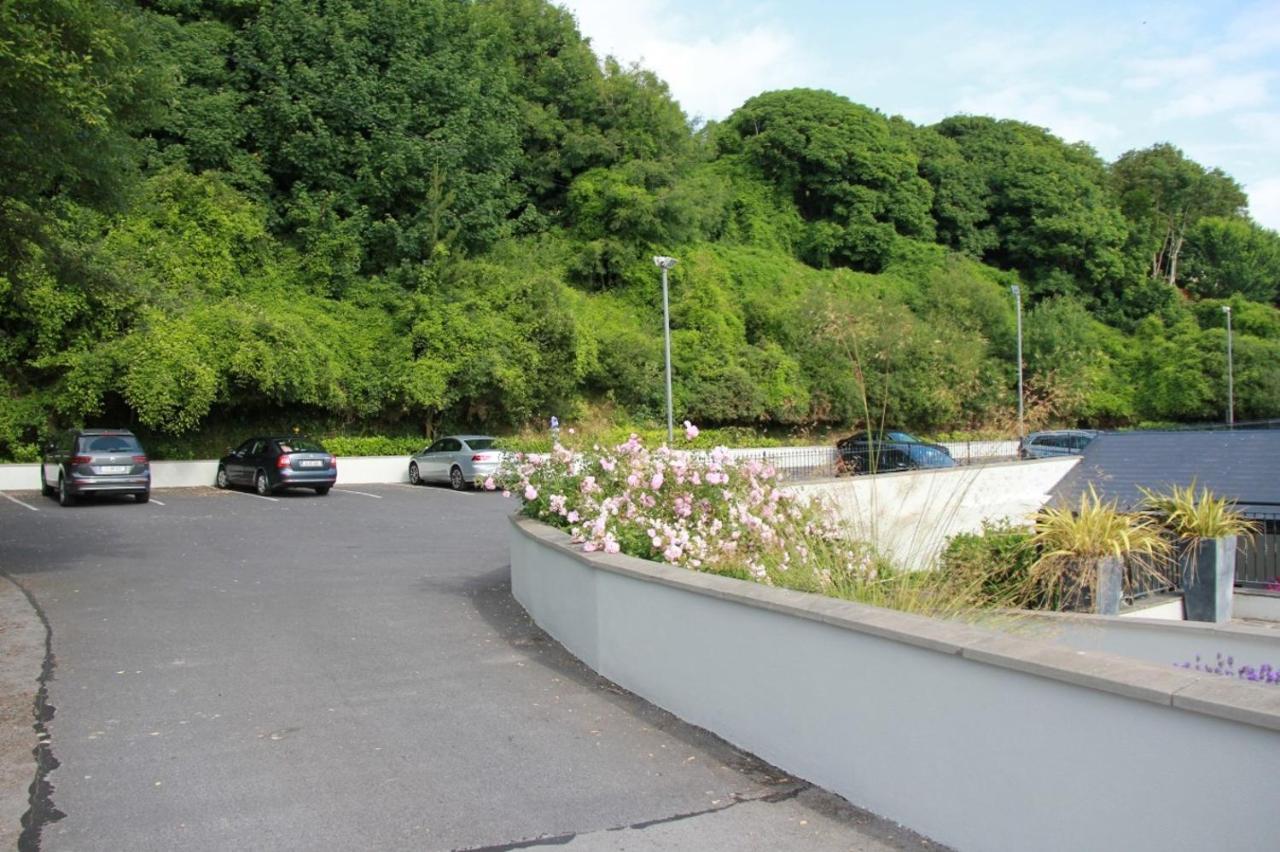 Walter Raleigh Hotel Youghal Εξωτερικό φωτογραφία