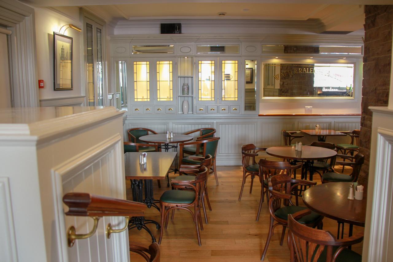 Walter Raleigh Hotel Youghal Εξωτερικό φωτογραφία