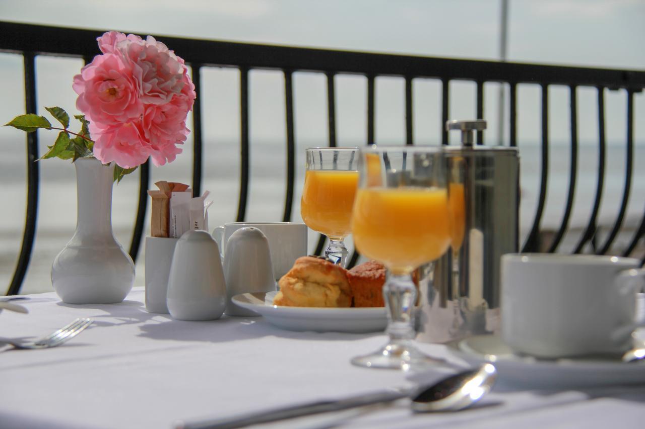 Walter Raleigh Hotel Youghal Εξωτερικό φωτογραφία