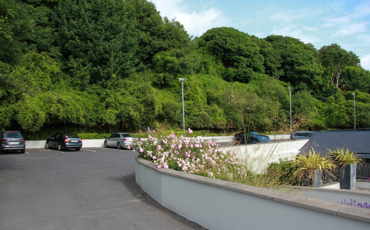 Walter Raleigh Hotel Youghal Εξωτερικό φωτογραφία
